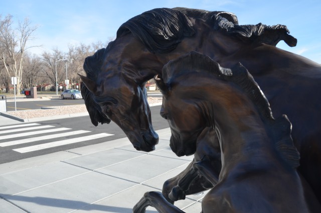 Dugway School recieves Mustang sculpture