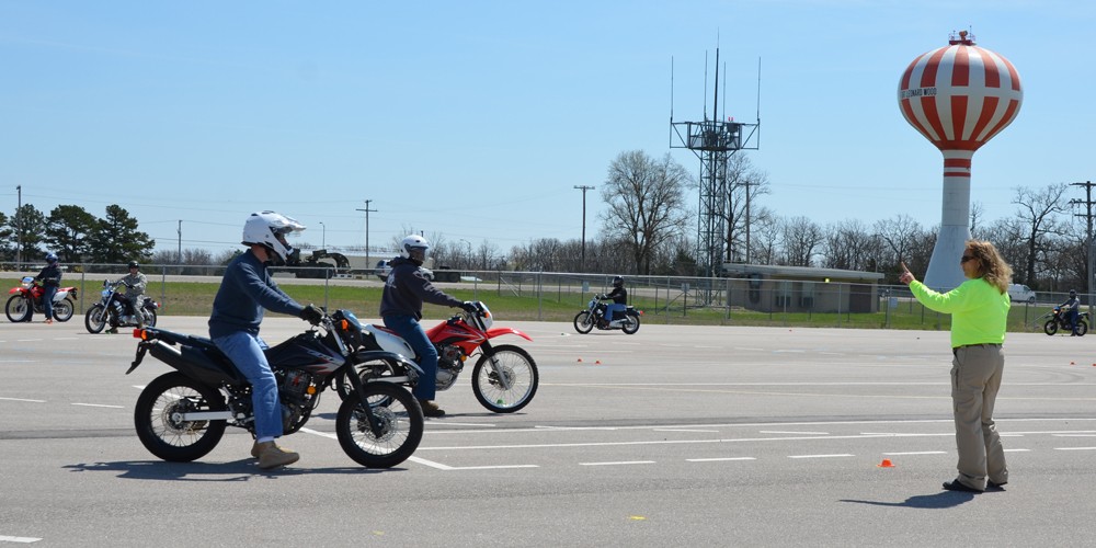 Training course mandatory for service members who ride motorcycles on