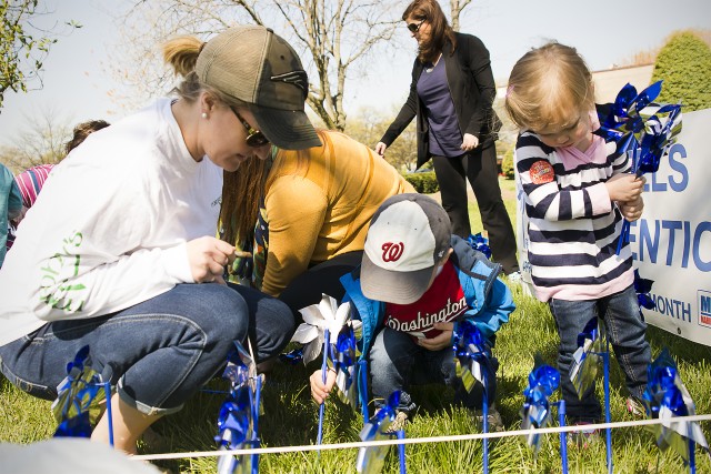 Planting Pinwheels: Army, Marines advocate for child abuse prevention
