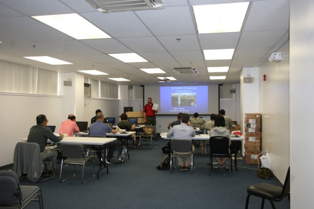 599th Trans Bde sponsors stowage planning class at JBPHH
