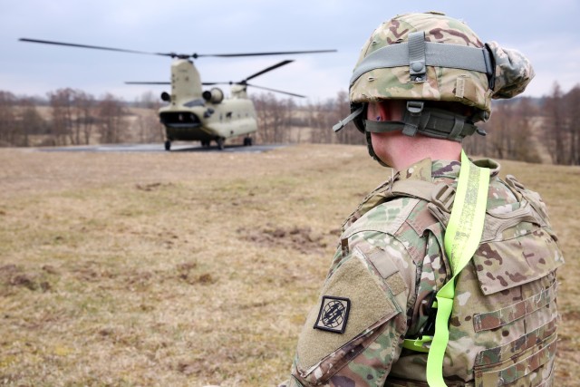 Signal Soldiers exercise deployment readiness, expeditionary capabilities