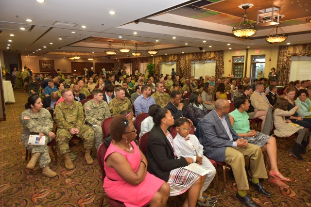 USAG-Daegu Installation Vounteer Award Ceremony