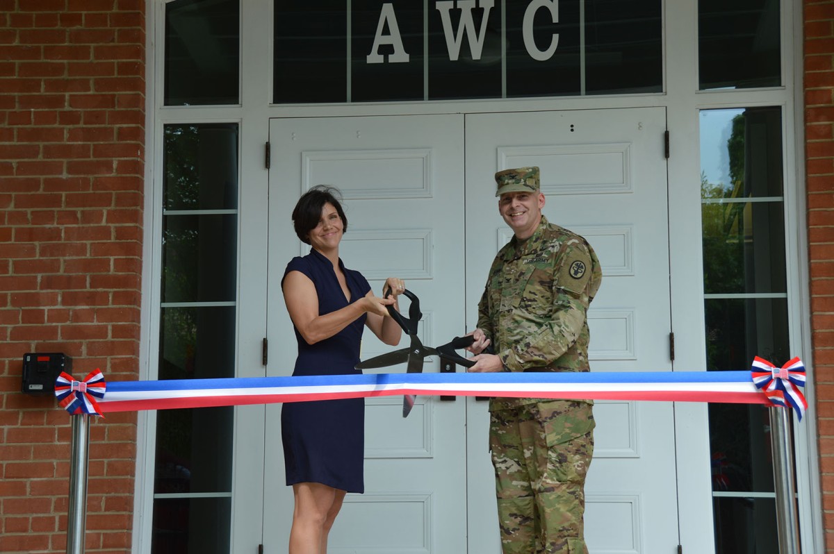 new-army-wellness-center-opens-for-business-on-jbsa-fort-sam-houston