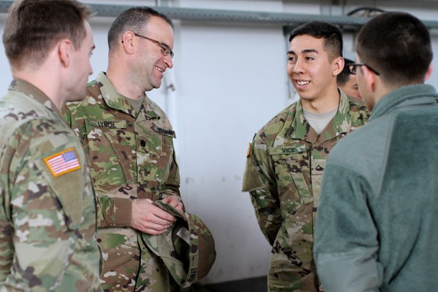 Lt. Col. Lynch talking to the competitors