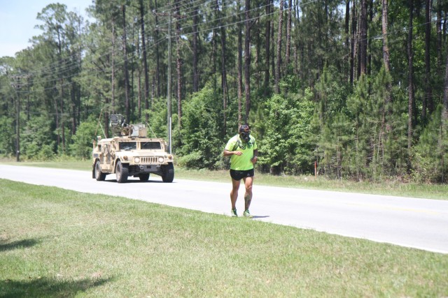 9th BEB Soldier attempts new record