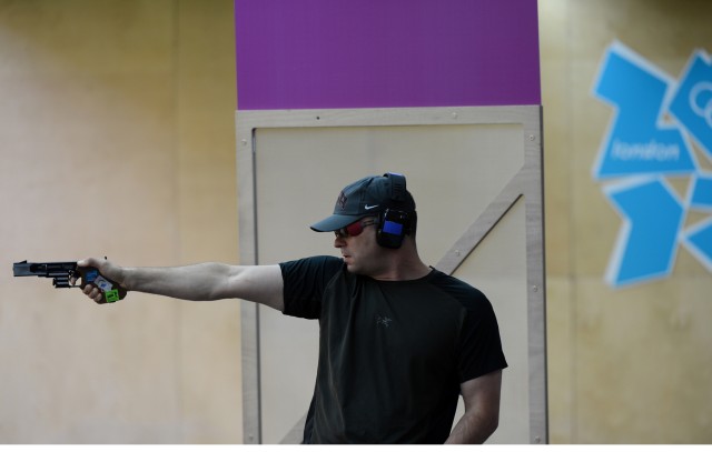 SFC Keith Sanderson shoots rapid fire pistol in London