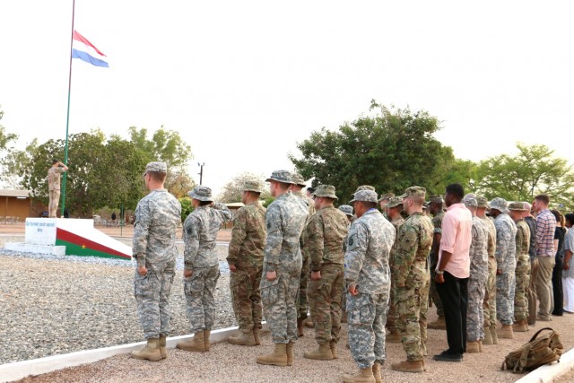 Dutch, WA16 participants recognize Netherlands Remembrance Day