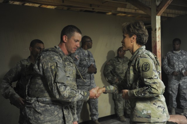 Lt. Gen. West visits the Pegasus First Responders course