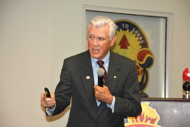 Former POW discusses war experiences