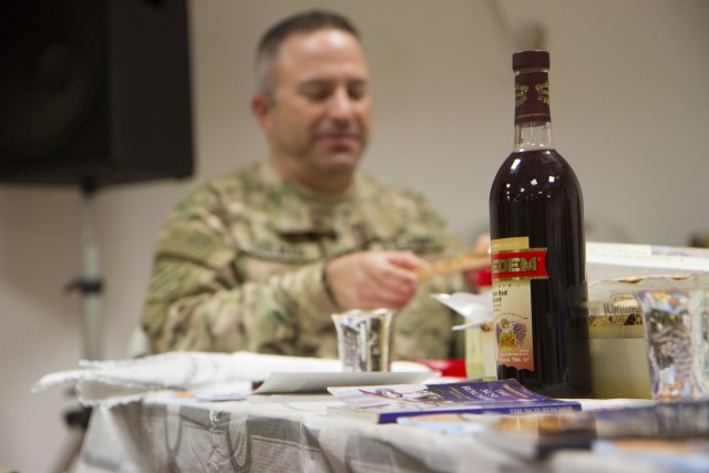 Rabbi provides Passover services to CJFLCC-OIR service members