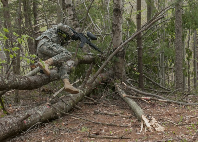 Soldier Bounds over an Obstalce