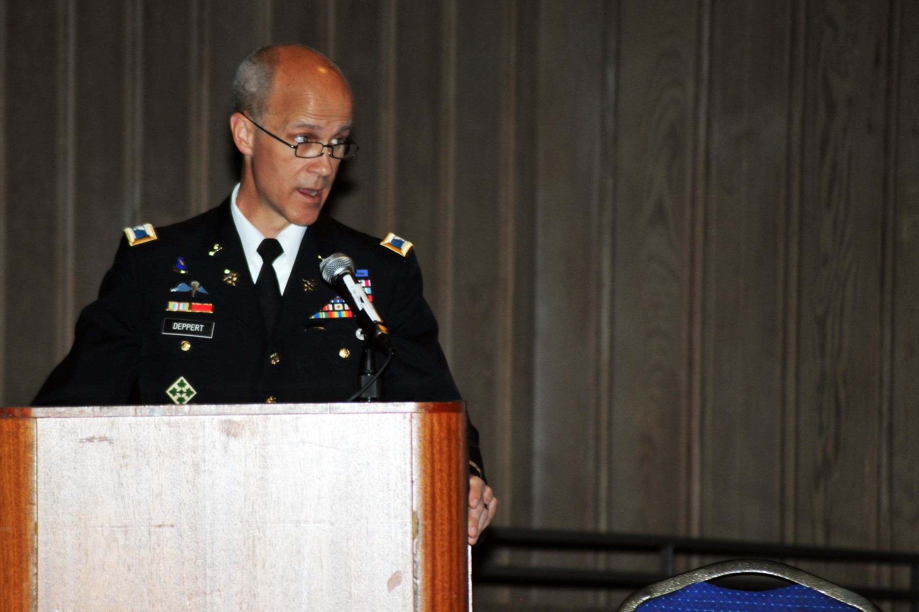 Language School Commandant Speaks At Rotc Commissioning At Berkeley Article The United