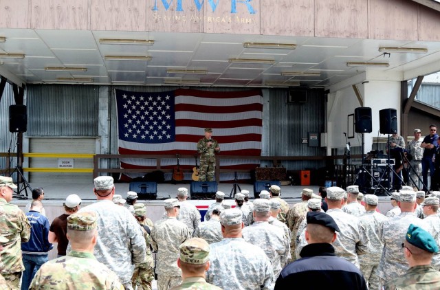 USO tour helps to maintain National Guard Soldiers' resiliency