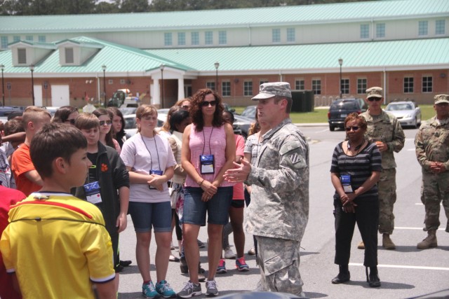 9th BEB welcomes Ralph Chandler students to Fort Stewart