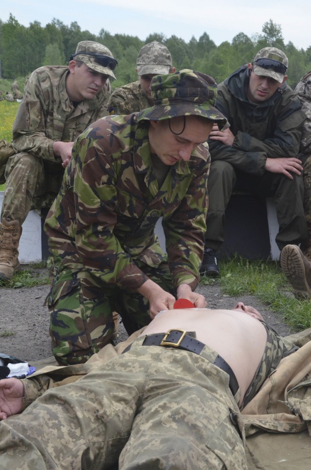 Chest wound