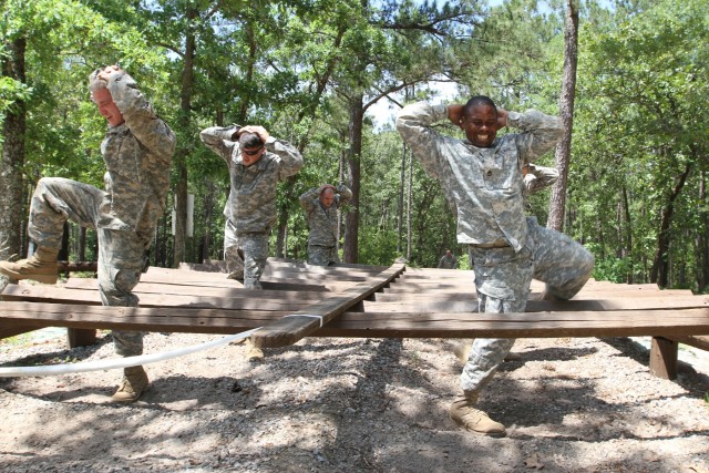 South Carolina National Guard Soldiers take a new LEAP | Article | The ...