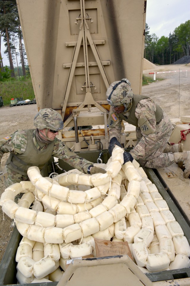 Engineers shoot Gunnery Table XII to prepare for Exercise Anakonda 16