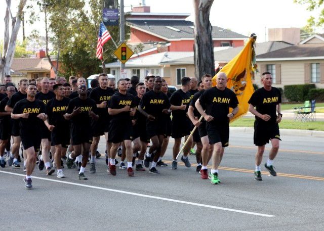 Fort Irwin Soldier Run in the Inaugural Louis Zamperini 5K Run