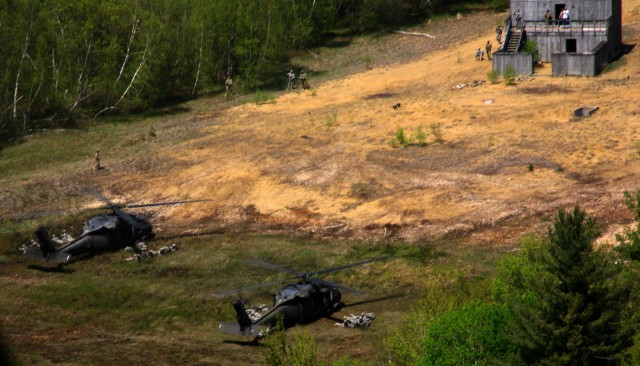 New York Soldiers hone air assault skills at Fort Drum