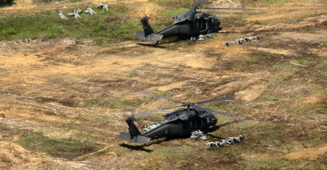 New York Soldiers hone air assault skills at Fort Drum