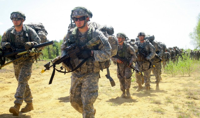 New York Soldiers hone air assault skills at Fort Drum