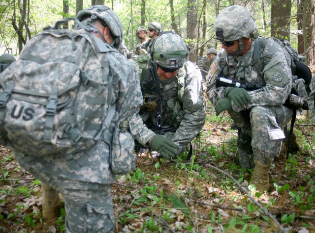 New York Soldiers hone air assault skills at Fort Drum