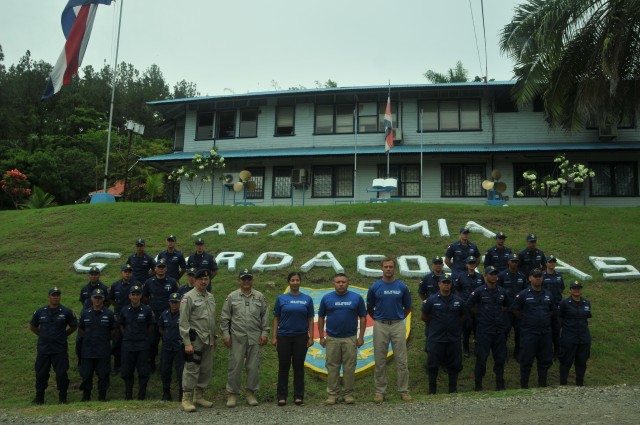 New Mexico National Guard medics share knowledge with Costa Rican Coast Guard members