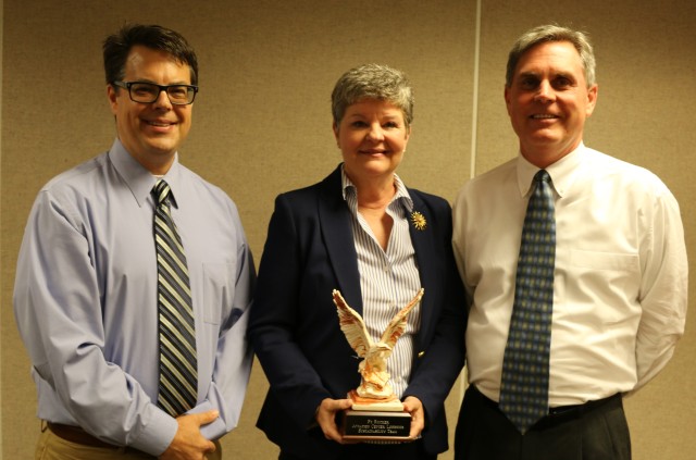 AMC ENVIRONMENTAL AWARD GOES TO AMCOM ACLC
