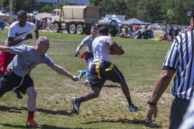 AAW 2016 Flag Football