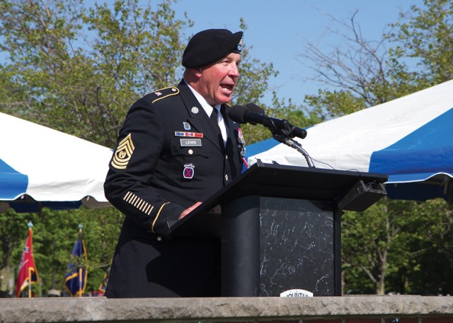 Command Sgt. Maj. R. Ray Lewis retirement