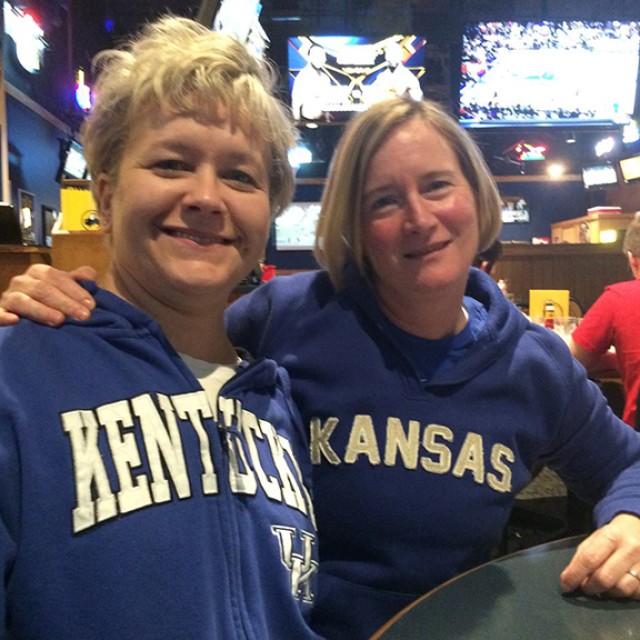 Kansas and Kentucky Fans