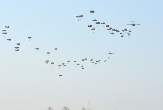 All American Week 2016 concludes with Airborne Review