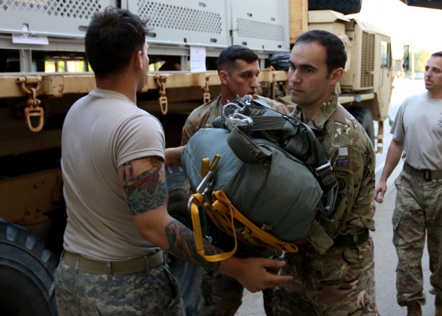 All American Week 2016 concludes with Airborne Review