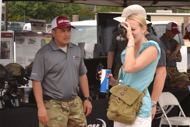 S.C. Air Expo crowd sees, touches latest Army technology