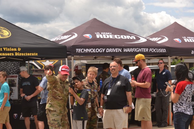 S.C. Air Expo crowd sees, touches latest Army technology