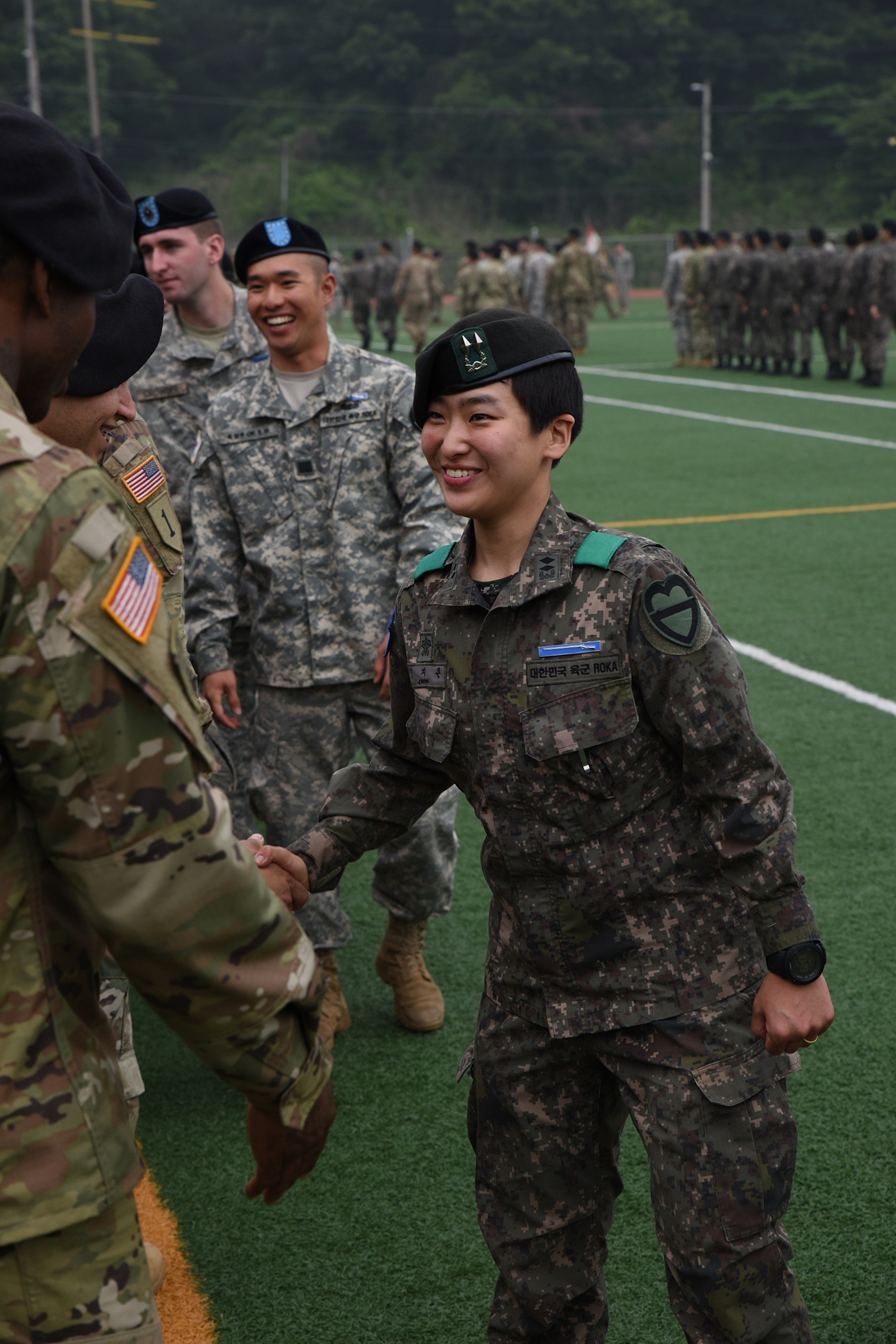 U S South Korean Soldiers Earn Coveted Expert Infantryman Badges