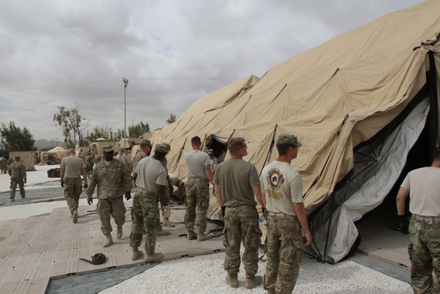U.S. Army Central Contingency Command Post participates in Eager Lion 2016