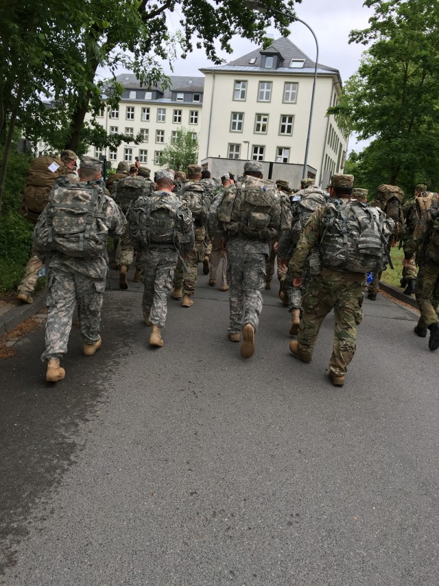 10th AAMDC Soldiers Compete in Norwegian Road March