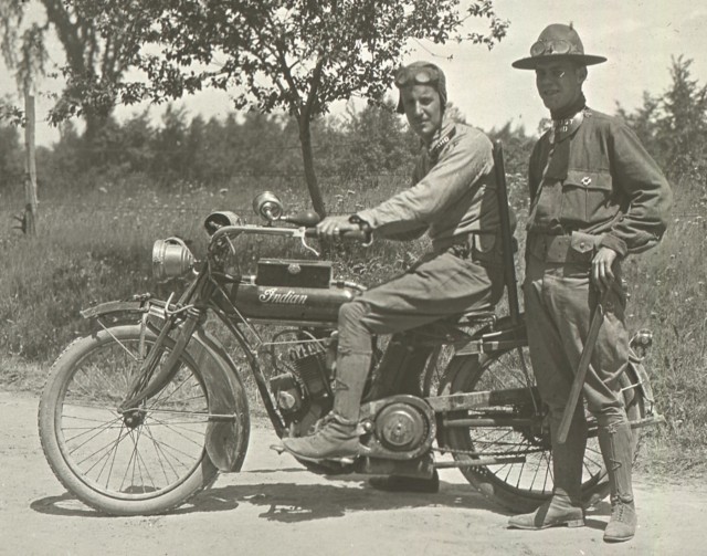 New Yorkers adopt the latest 1916 technology on the Mexico border