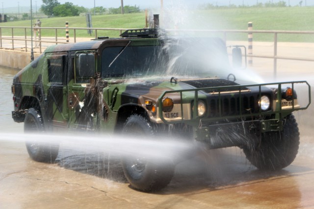 Humvee spray wash