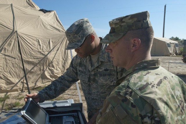 Joint Force Communication during multicomponent training event