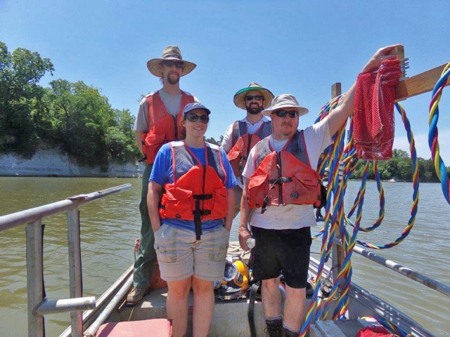 USACE Dive Team on a mission to protect federally threatened mussel