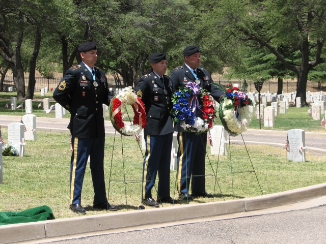 Fort Huachuca honors departed Soldiers, Family members during May 30 ...