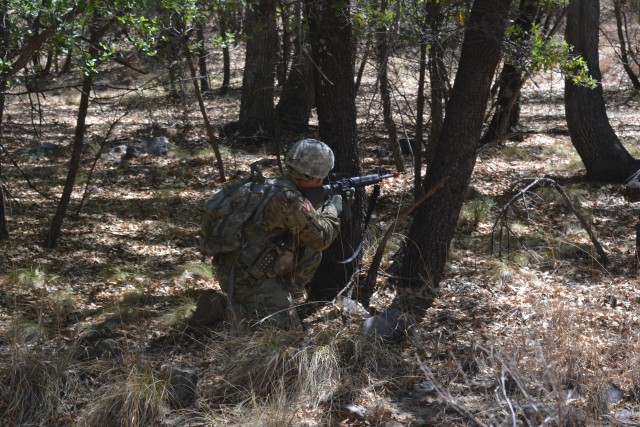 Soldiers simulate realistic scenarios while testing Rifleman Radio