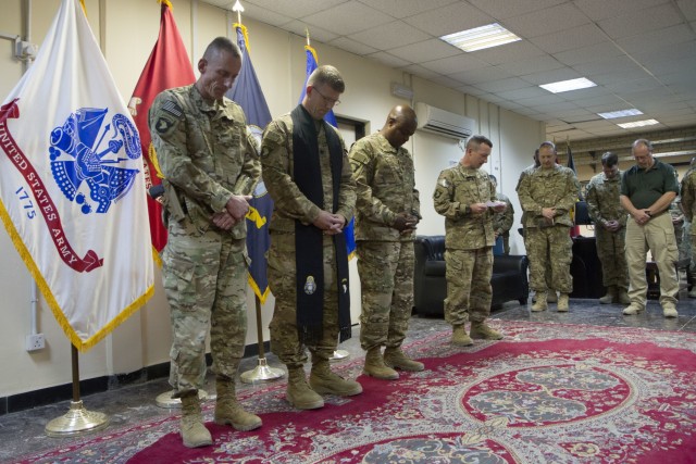 101st Division chaplain duties transferred in change of stole ceremony
