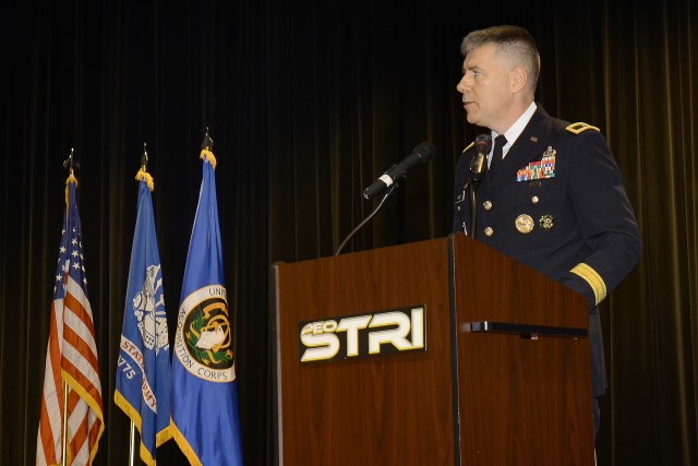New Program Executive Officer Addresses Audience