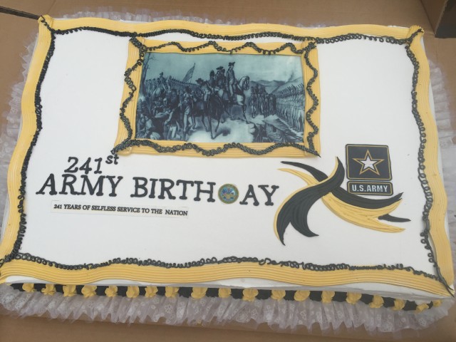 5-7 ADA's Army Birthday Cake