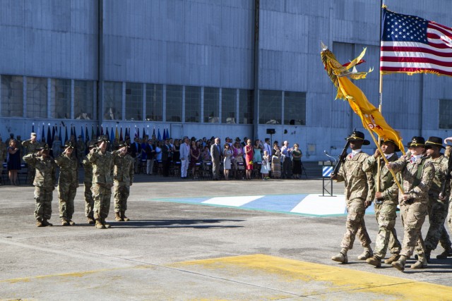 Lighthorse squadron welcomes new commander