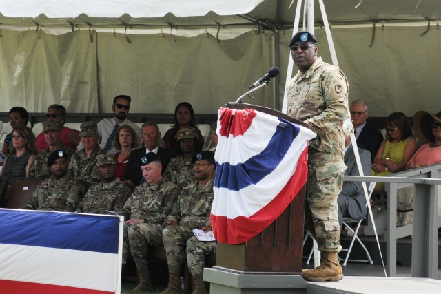 Brig. Gen. Dix assumes leadership of Joint Muntions Command