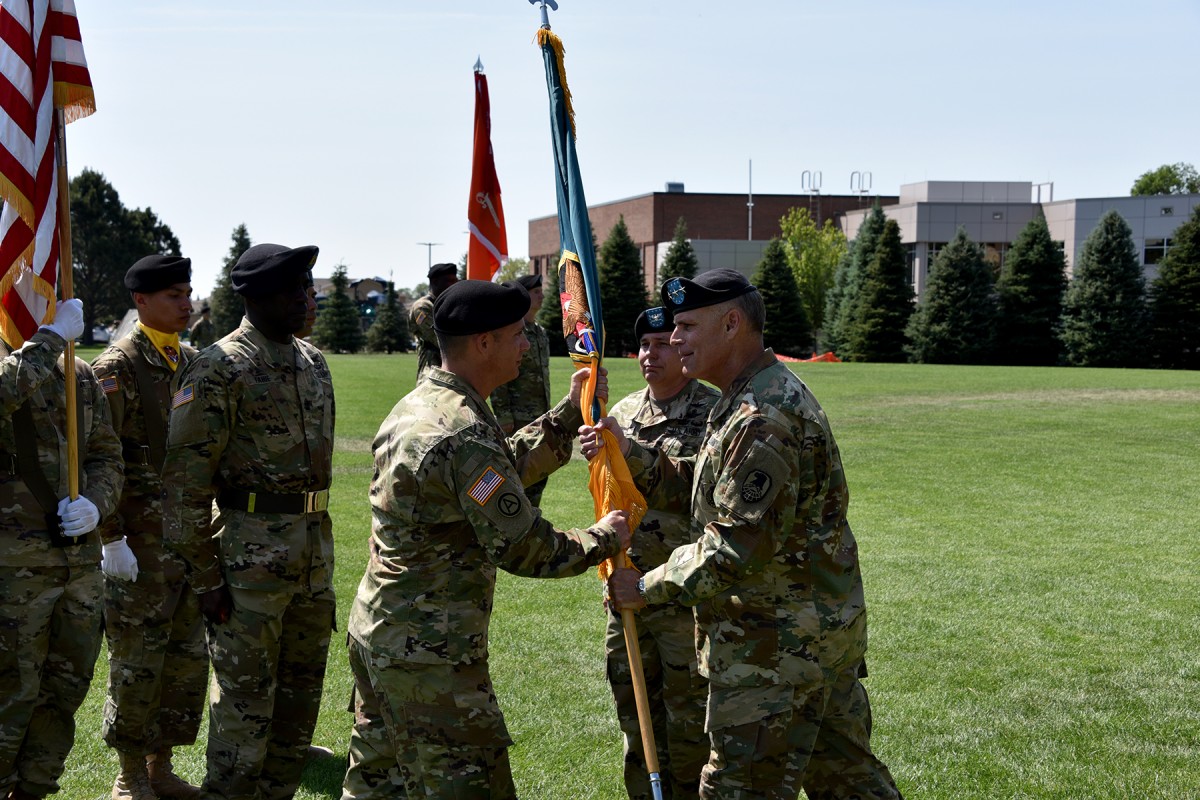 1st Space Brigade welcomes new commander | Article | The United States Army